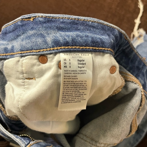 American Eagle Outfitters Curvy Jeans - Picture 10 of 10
